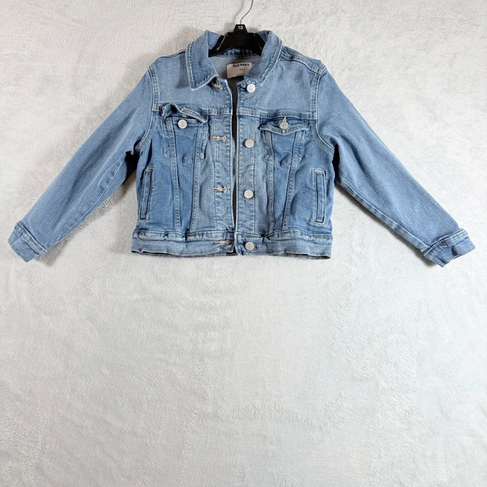 Old Navy Girls Medium Wash Denim Trucker Jacket Size S 6-7‎ Stretch Cotton Blend